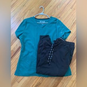 Women’s Grey’s Anatomy scrub set